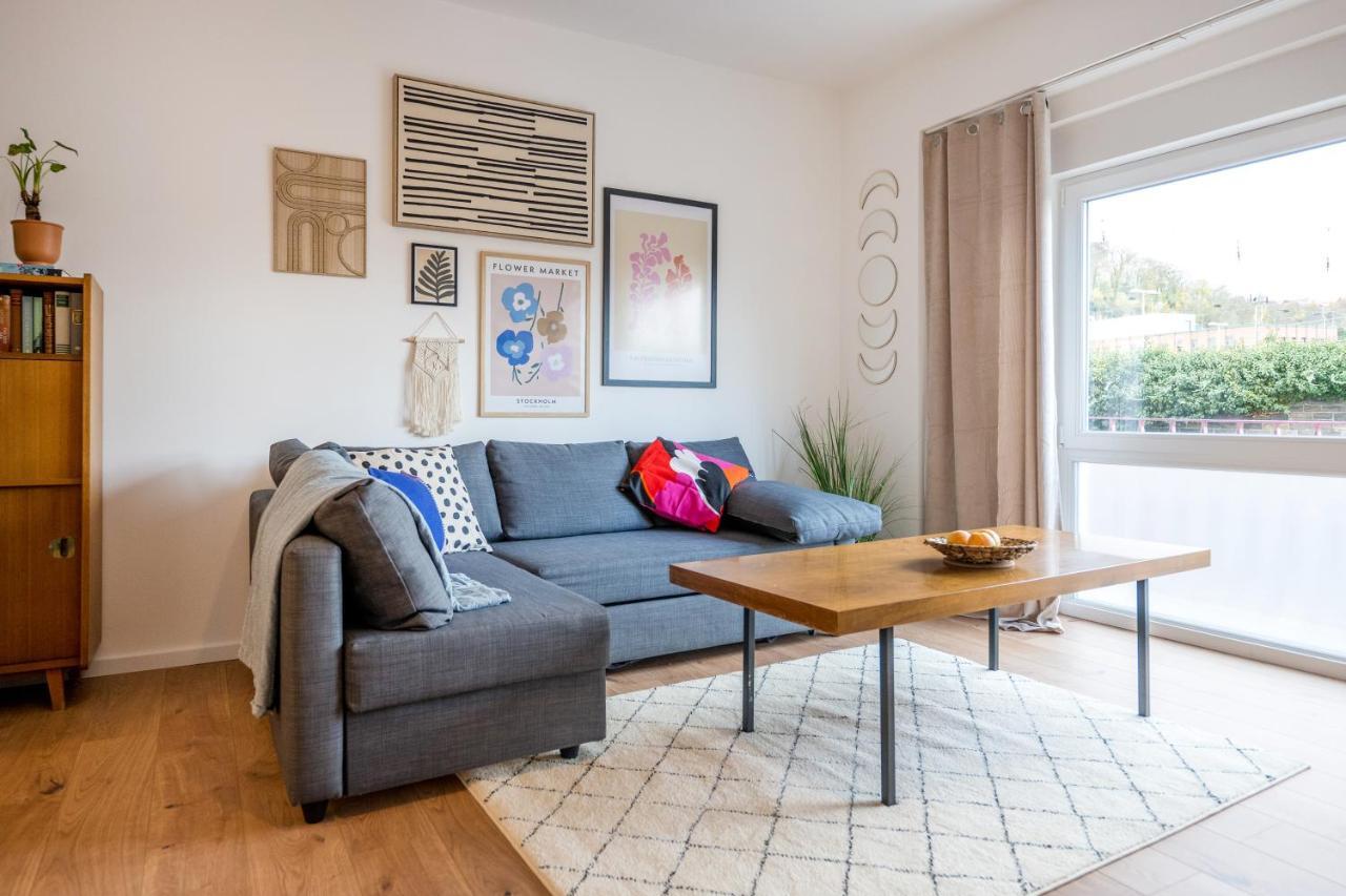 120Qm, Cozy Apartment, Sehr Zentral Am Hbf, 3Sz Coblença Exterior foto